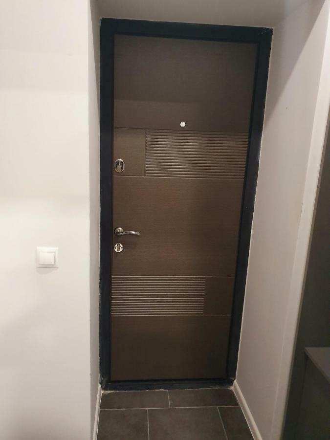 Apartments Yes 乌日霍罗德 外观 照片