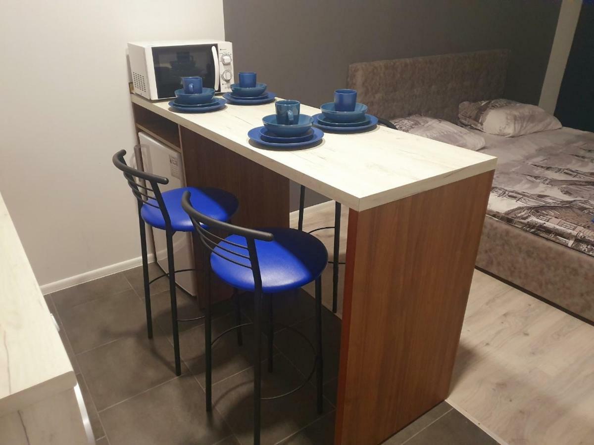 Apartments Yes 乌日霍罗德 外观 照片